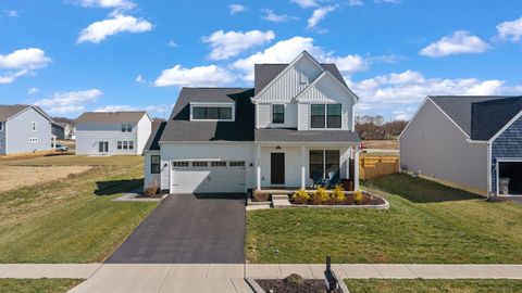 Photo of 1540 Shagbark Street, Circleville, OH 43113 (MLS # 226009876)