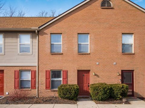 Photo of 1211 Rivercrest Drive S E #E, Delaware, OH 43015 (MLS # 226002295)