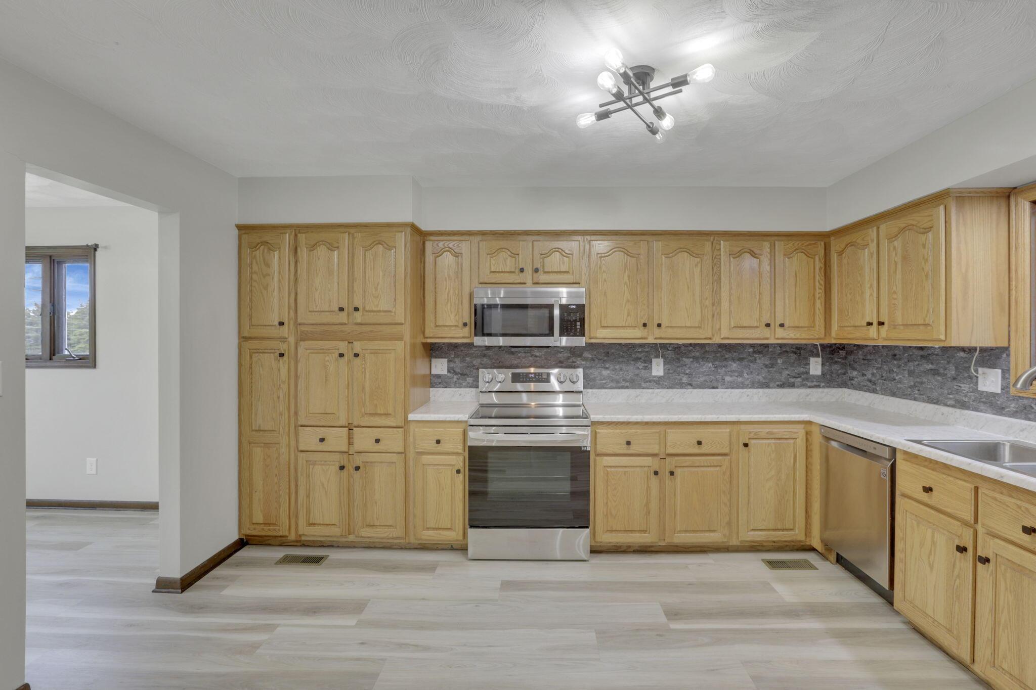 8015 Alspach Road, Lancaster, Ohio image 16