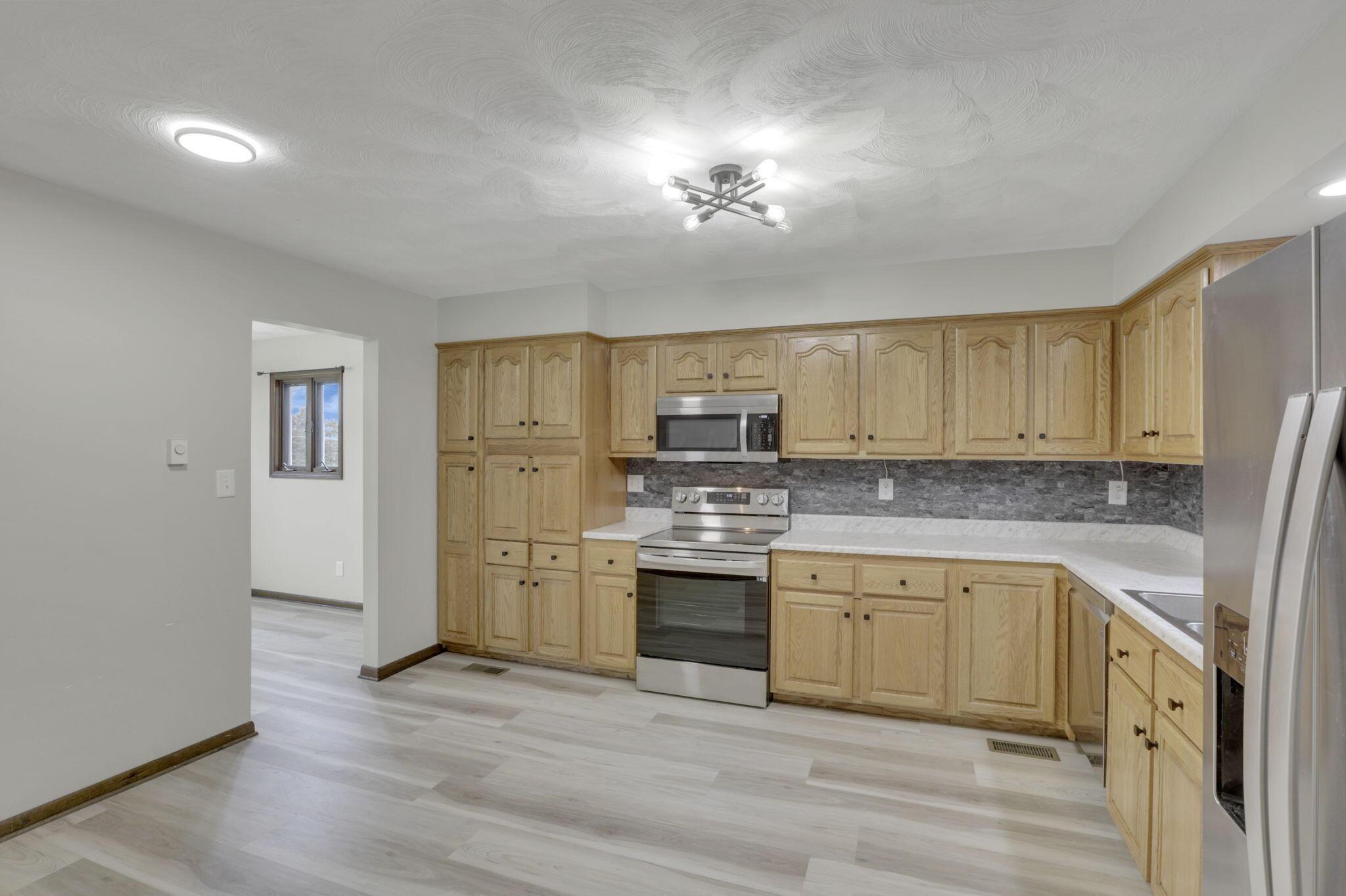 8015 Alspach Road, Lancaster, Ohio image 14