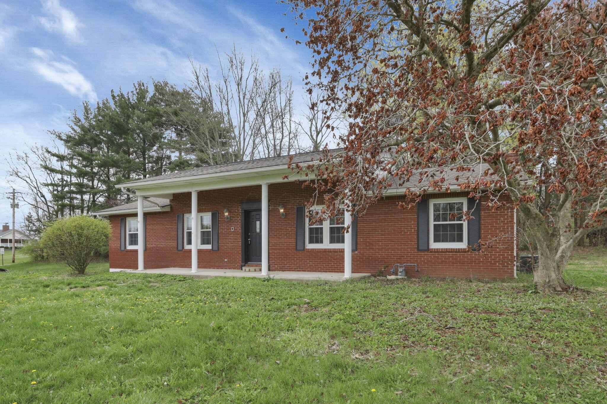 8015 Alspach Road, Lancaster, Ohio image 2