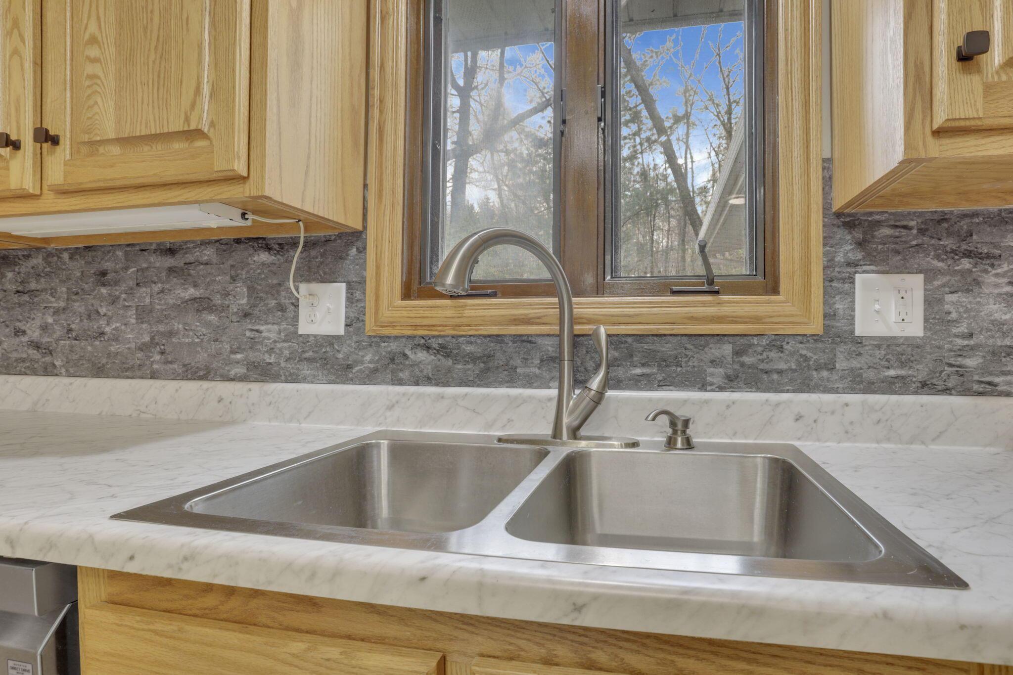 8015 Alspach Road, Lancaster, Ohio image 18