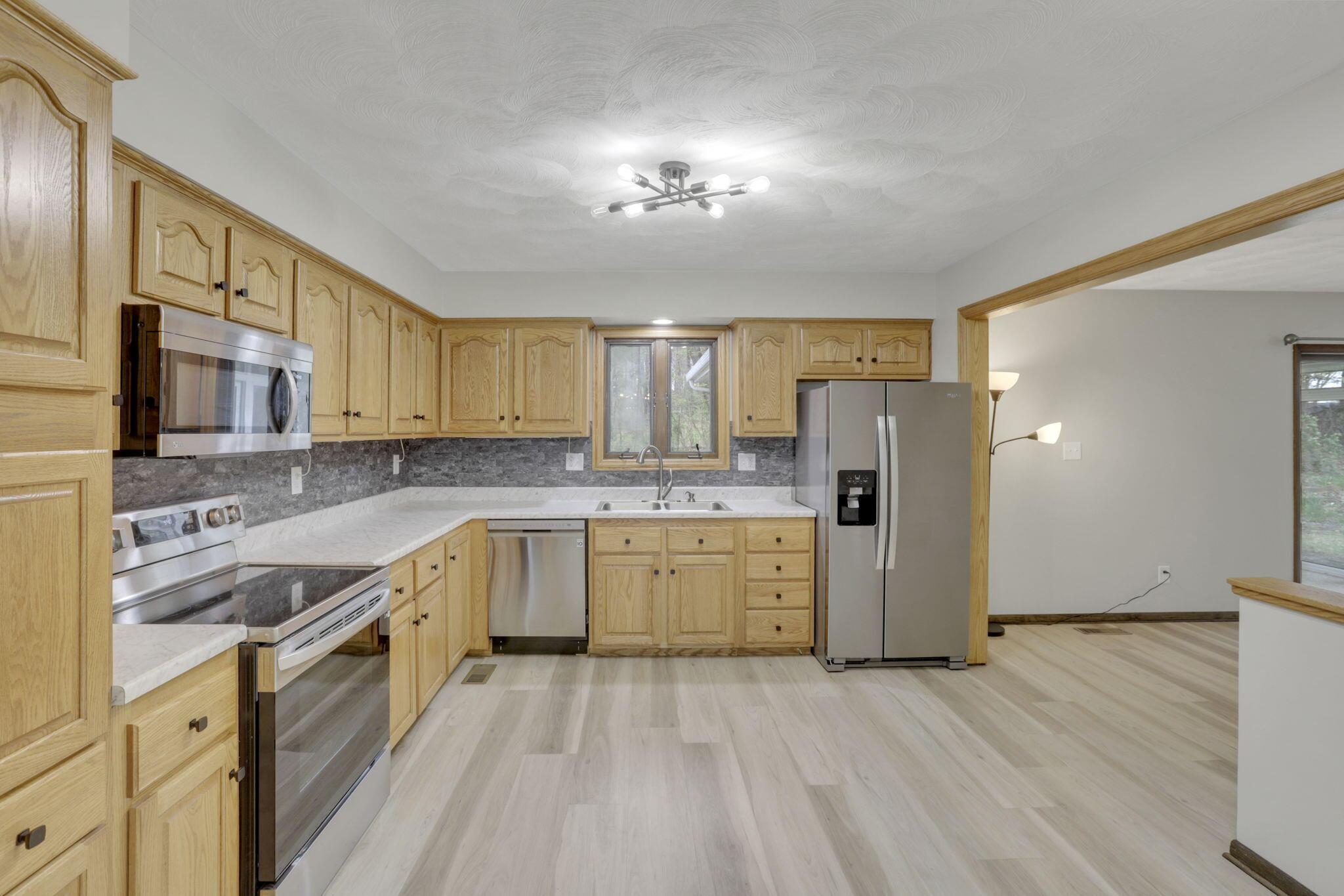 8015 Alspach Road, Lancaster, Ohio image 17