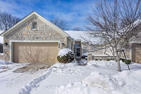 2665 Vililly Circle W Grove City OH 43123