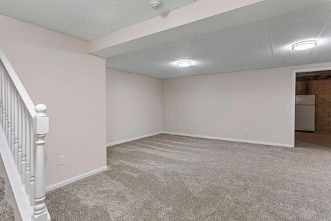 Tiny photo for 2665 Vililly Circle W, Grove City, OH 43123 (MLS # 226003065)