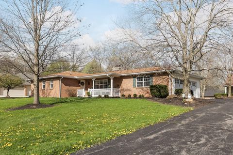 Homes For Sale - 10 Buckeye Boulevard<br/> Pataskala, OH 43062