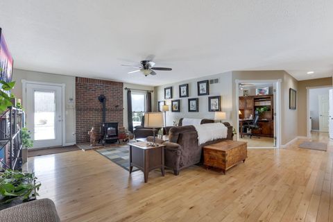 Tiny photo for 450 State Route 314, Centerburg, OH 43011 (MLS # 226004789)