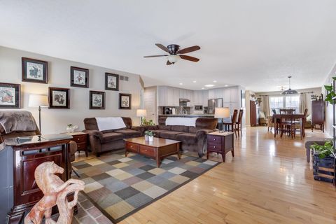 Tiny photo for 450 State Route 314, Centerburg, OH 43011 (MLS # 226004789)