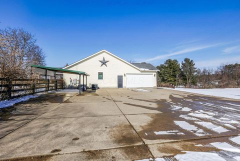 Tiny photo for 450 State Route 314, Centerburg, OH 43011 (MLS # 226004789)