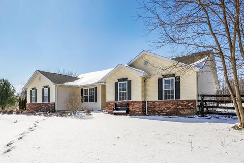 Tiny photo for 450 State Route 314, Centerburg, OH 43011 (MLS # 226004789)