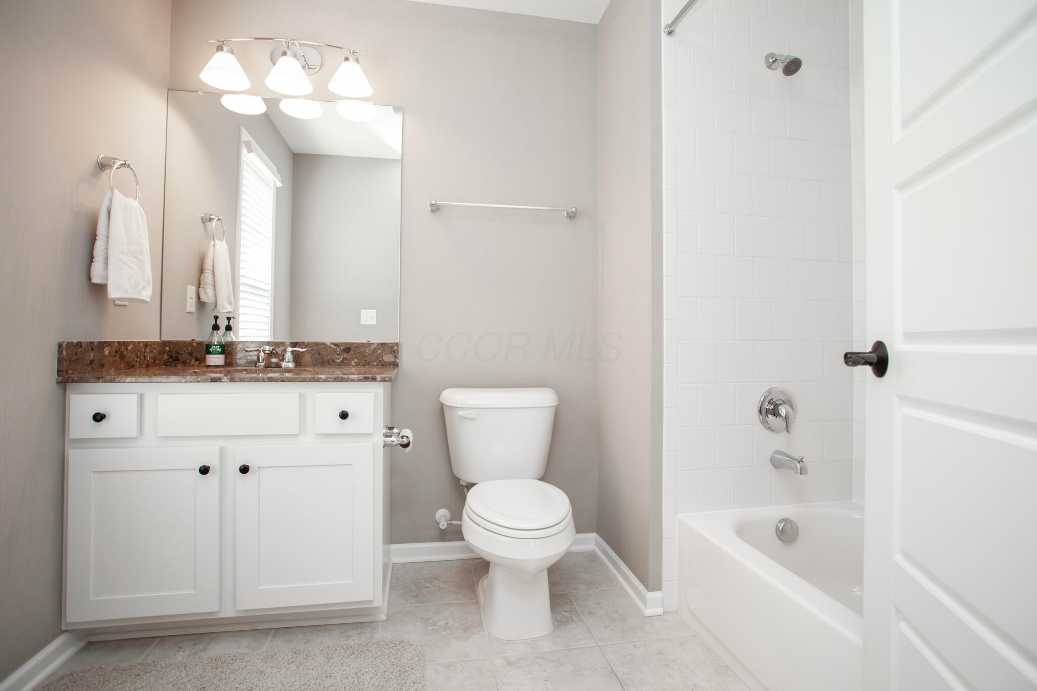 10652 Arrowwood Drive, Plain City, Ohio image 44