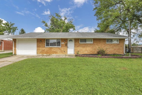 Photo of 7008 Clymer Drive, Reynoldsburg, OH 43068 (MLS # 226035831)