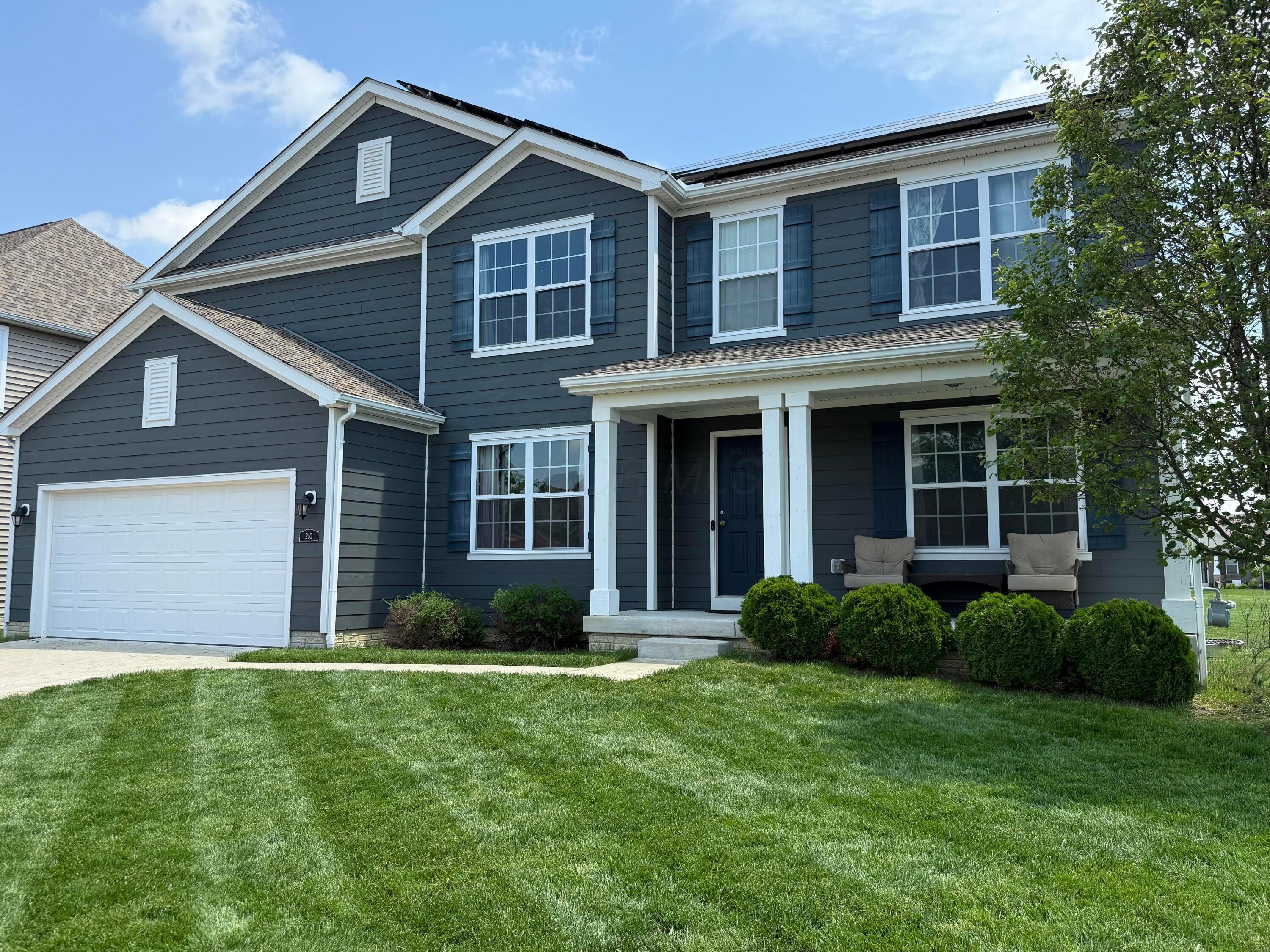 210 Glemsbury Drive, Delaware, Ohio image 2
