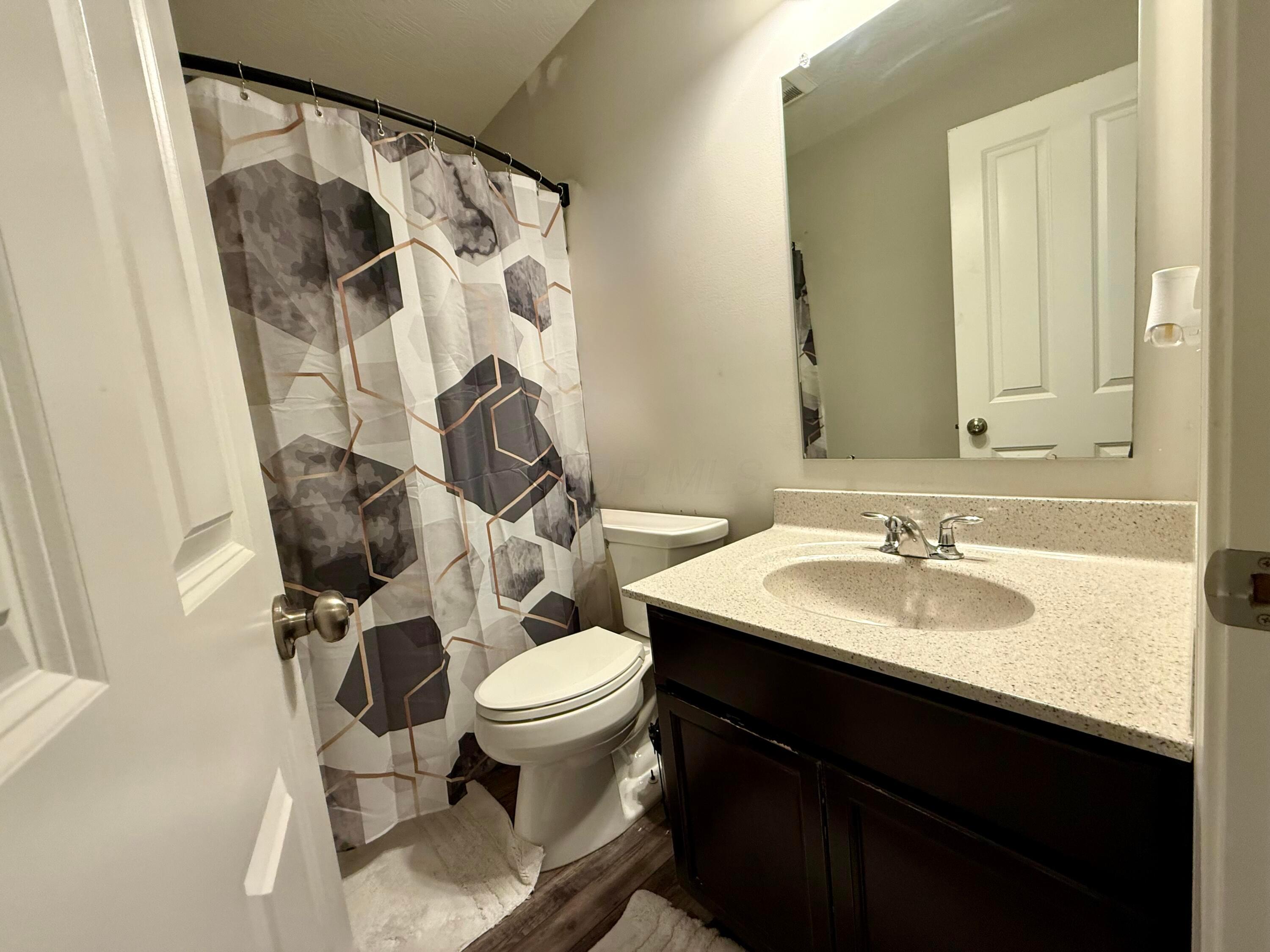 210 Glemsbury Drive, Delaware, Ohio image 20