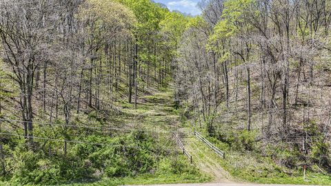 Tiny photo for 30083 Goosecreek Road, McArthur, OH 45651 (MLS # 226014097)