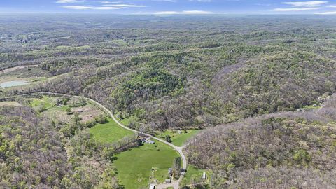 Tiny photo for 30083 Goosecreek Road, McArthur, OH 45651 (MLS # 226014097)