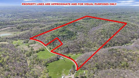 Tiny photo for 30083 Goosecreek Road, McArthur, OH 45651 (MLS # 226014097)