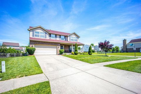 Tiny photo for 6230 Zoellners Place, Hamilton, OH 45011 (MLS # 226019624)