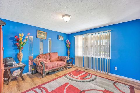 Tiny photo for 6230 Zoellners Place, Hamilton, OH 45011 (MLS # 226019624)