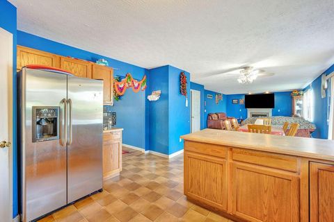 Tiny photo for 6230 Zoellners Place, Hamilton, OH 45011 (MLS # 226019624)