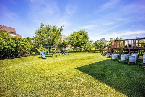 Tiny photo for 6230 Zoellners Place, Hamilton, OH 45011 (MLS # 226019624)