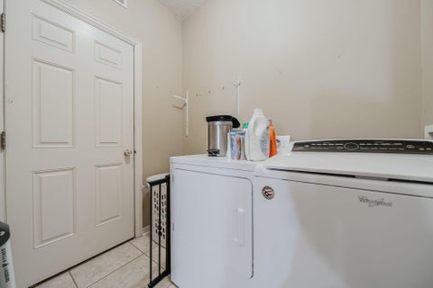 Tiny photo for 4294 Greensbury Drive, New Albany, OH 43054 (MLS # 226035435)