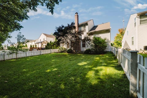 Tiny photo for 4294 Greensbury Drive, New Albany, OH 43054 (MLS # 226035435)