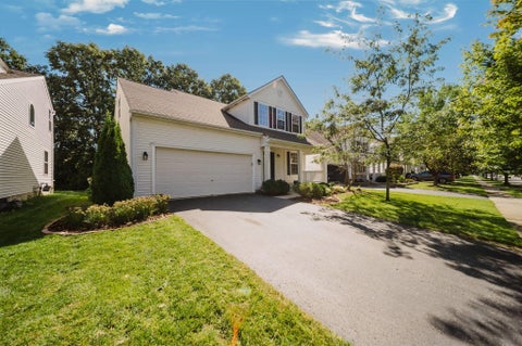 Tiny photo for 4294 Greensbury Drive, New Albany, OH 43054 (MLS # 226035435)