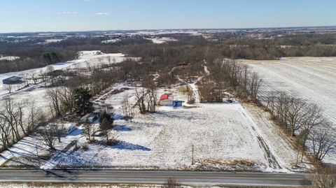 Photo of 4065 Logan Thornville Road NE, Rushville, OH 43150 (MLS # 226001711)