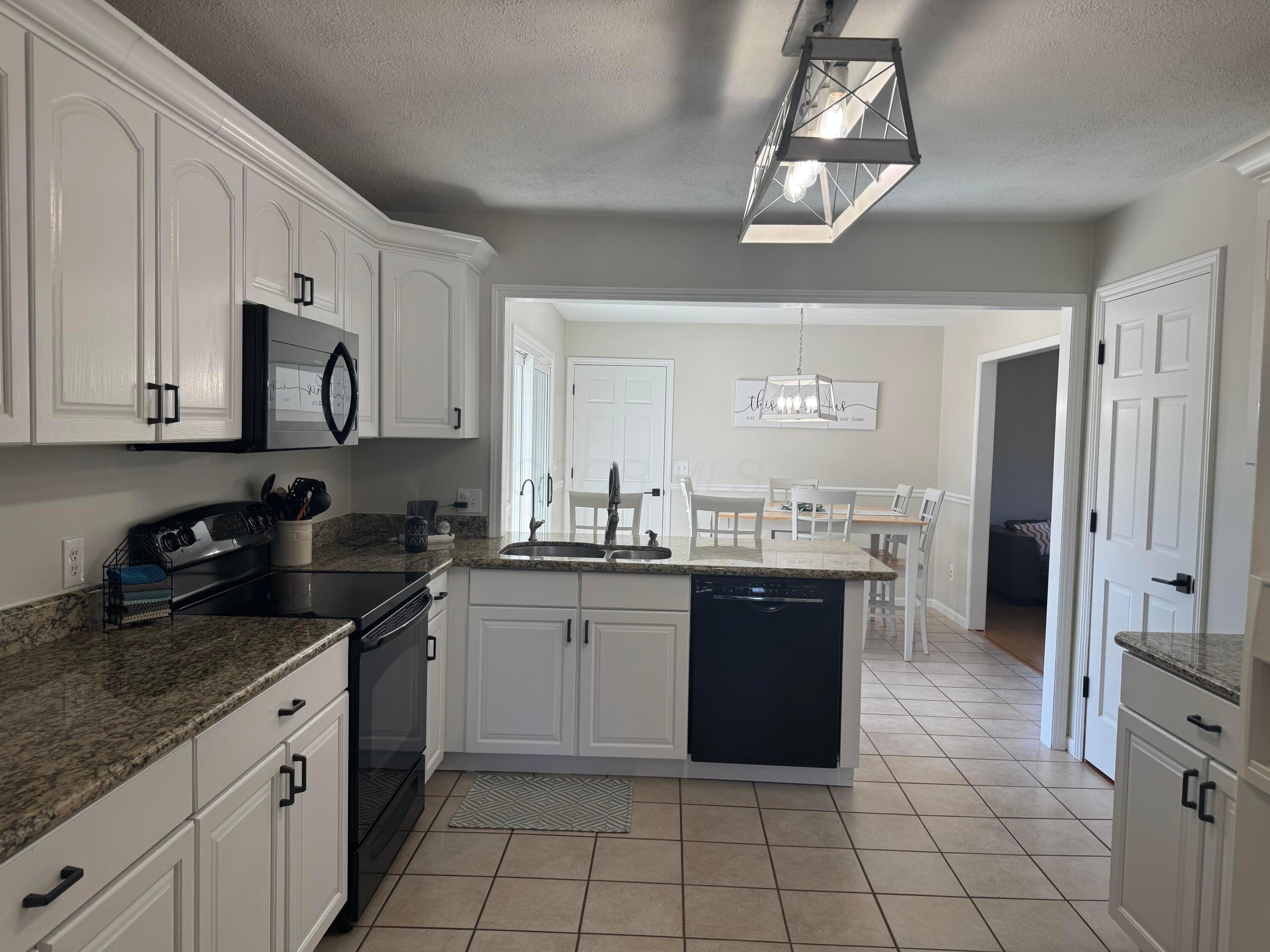 16405 Herchanhahn Road, Plain City, Ohio image 3