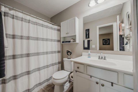 Tiny photo for 264 Autumn Ridge Circle, Pickerington, OH 43147 (MLS # 226036192)