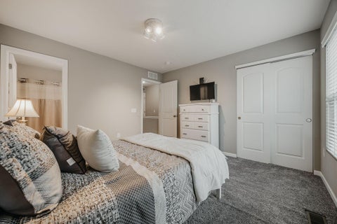 Tiny photo for 264 Autumn Ridge Circle, Pickerington, OH 43147 (MLS # 226036192)