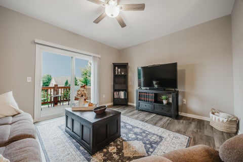 Tiny photo for 264 Autumn Ridge Circle, Pickerington, OH 43147 (MLS # 226036192)