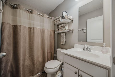 Tiny photo for 264 Autumn Ridge Circle, Pickerington, OH 43147 (MLS # 226036192)