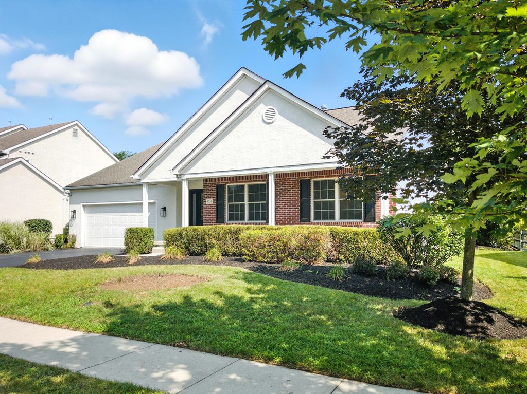 Photo of 4256 Landhigh Lakes Drive, Powell, OH 43065 (MLS # 225044424)