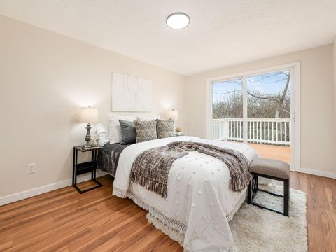 Tiny photo for 1428 Geers Place, Columbus, OH 43206 (MLS # 225045570)