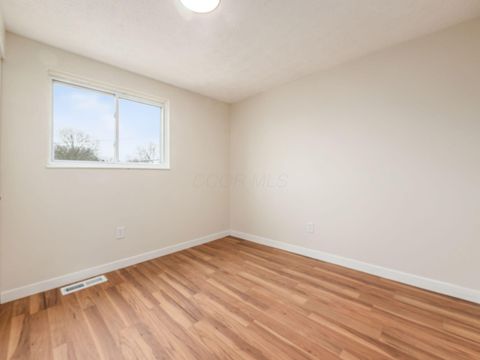 Tiny photo for 1428 Geers Place, Columbus, OH 43206 (MLS # 225045570)