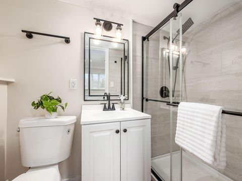 Tiny photo for 1428 Geers Place, Columbus, OH 43206 (MLS # 225045570)