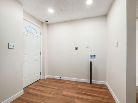 Tiny photo for 1428 Geers Place, Columbus, OH 43206 (MLS # 225045570)