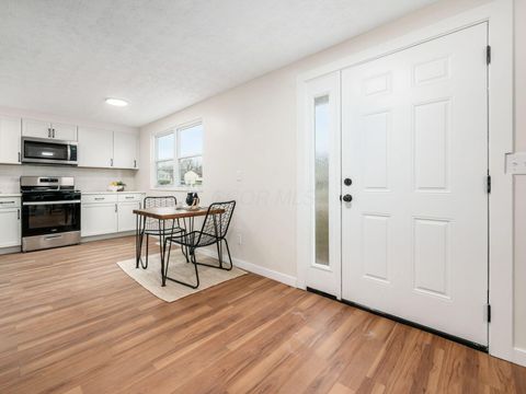 Tiny photo for 1428 Geers Place, Columbus, OH 43206 (MLS # 225045570)