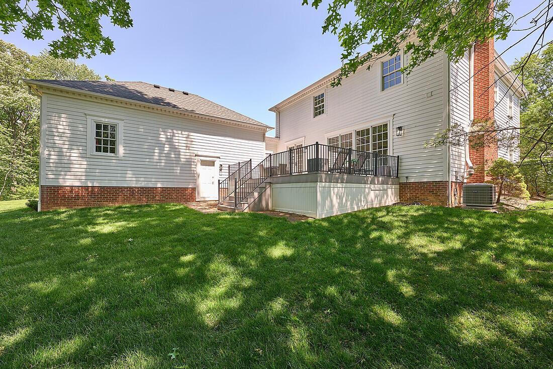 3695 Head Of Pond Road