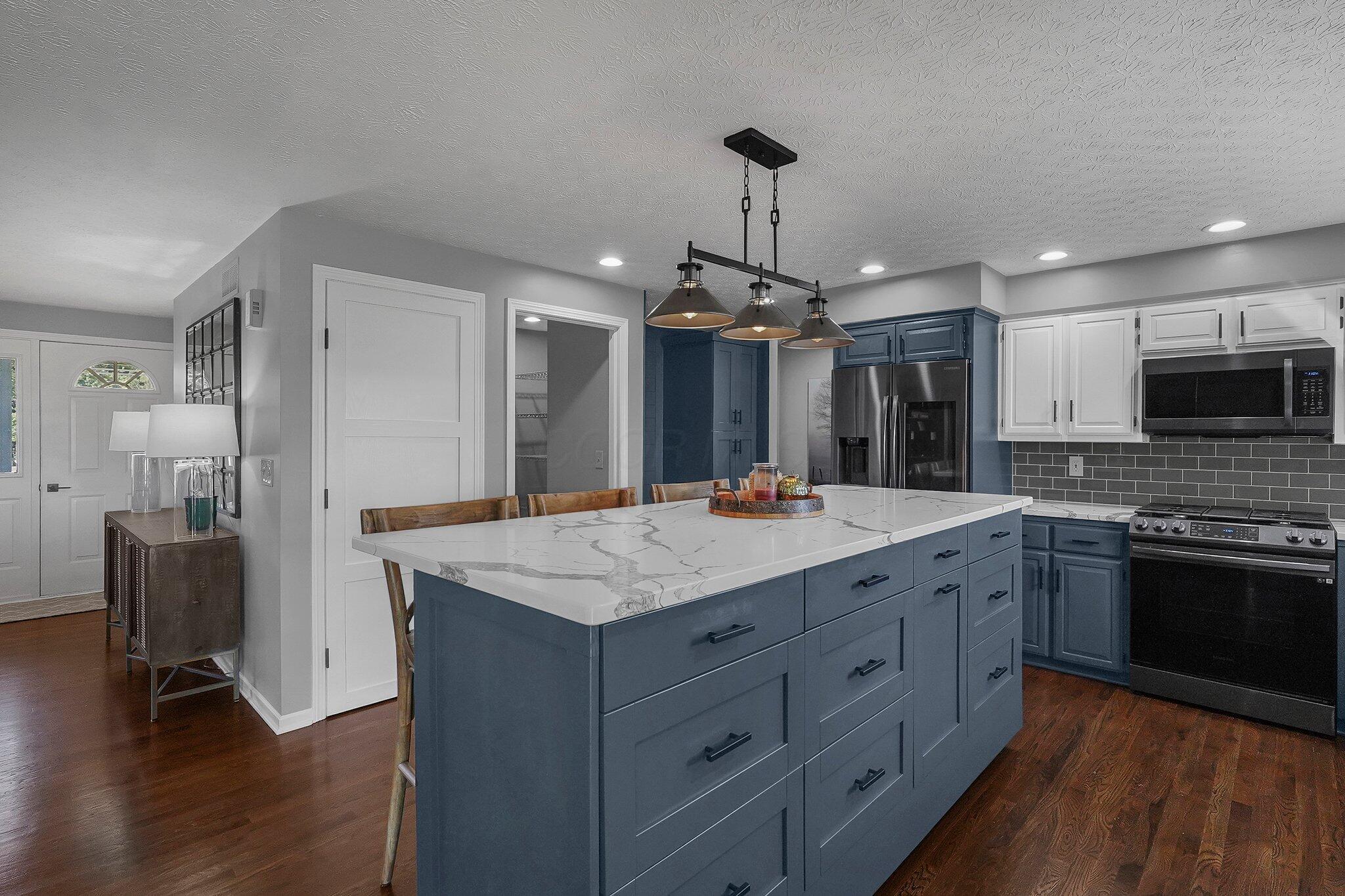 626 N County Line Road, Sunbury, Ohio image 14