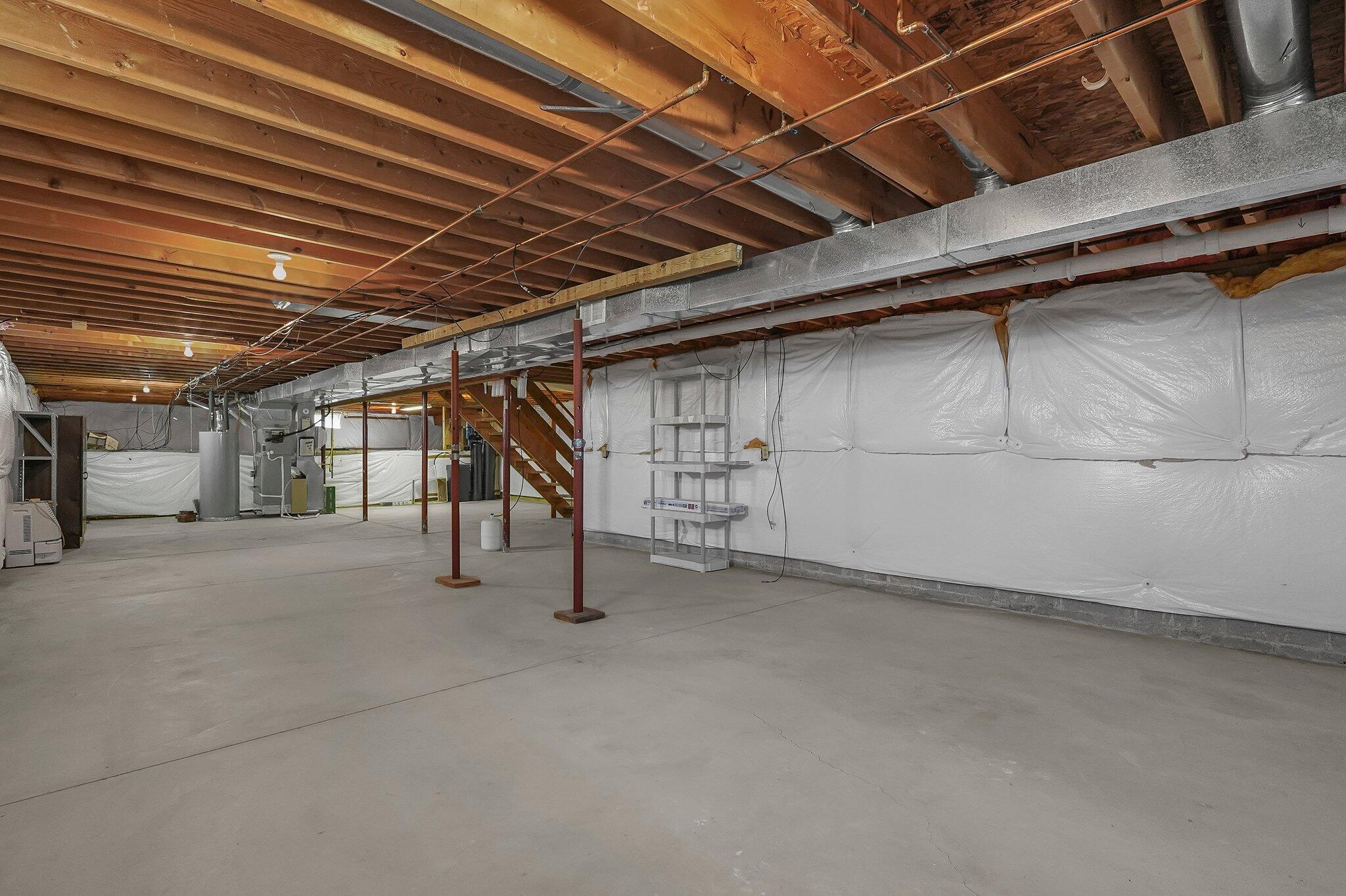 626 N County Line Road, Sunbury, Ohio image 32