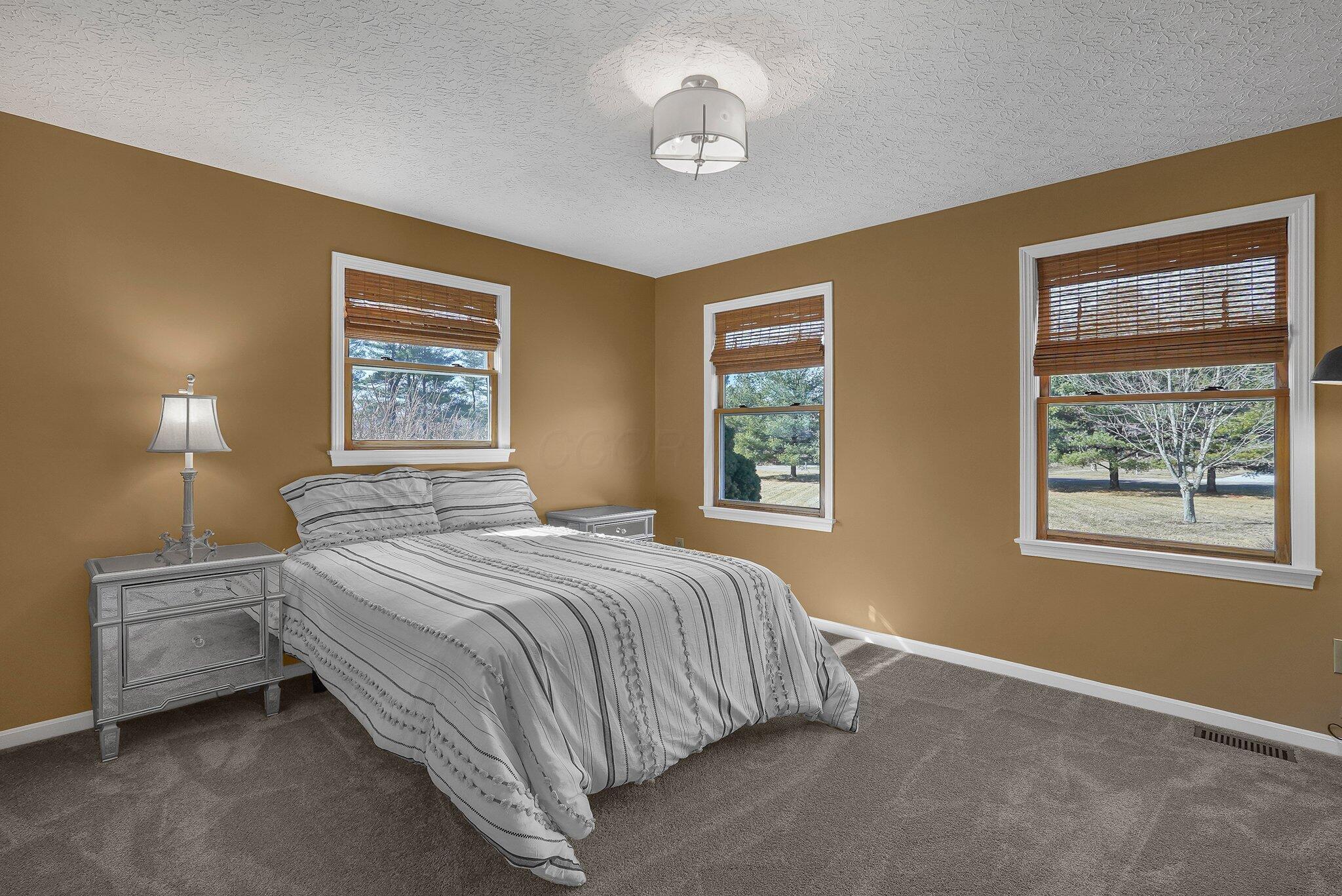 626 N County Line Road, Sunbury, Ohio image 27