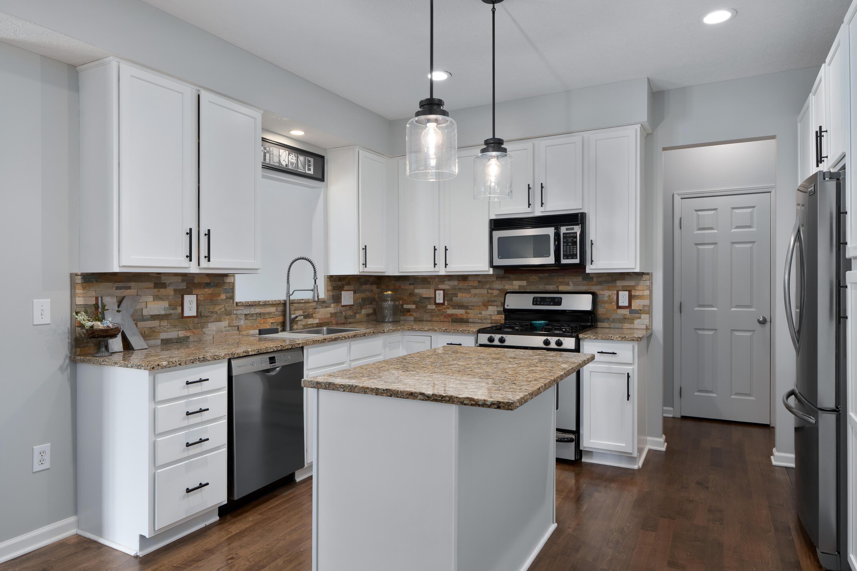 6390 Morrisey Place, Dublin, Ohio image 14