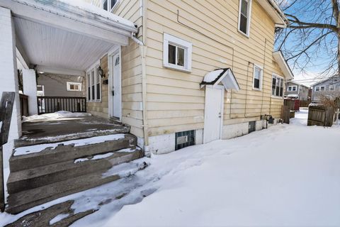 Tiny photo for 641 S Warren Avenue, Columbus, OH 43204 (MLS # 226003528)