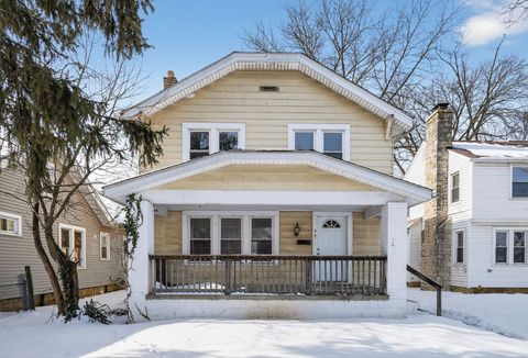 Photo of 641 S Warren Avenue, Columbus, OH 43204 (MLS # 226003528)