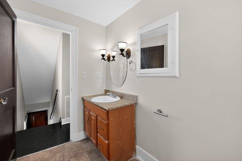 Tiny photo for 641 S Warren Avenue, Columbus, OH 43204 (MLS # 226003528)