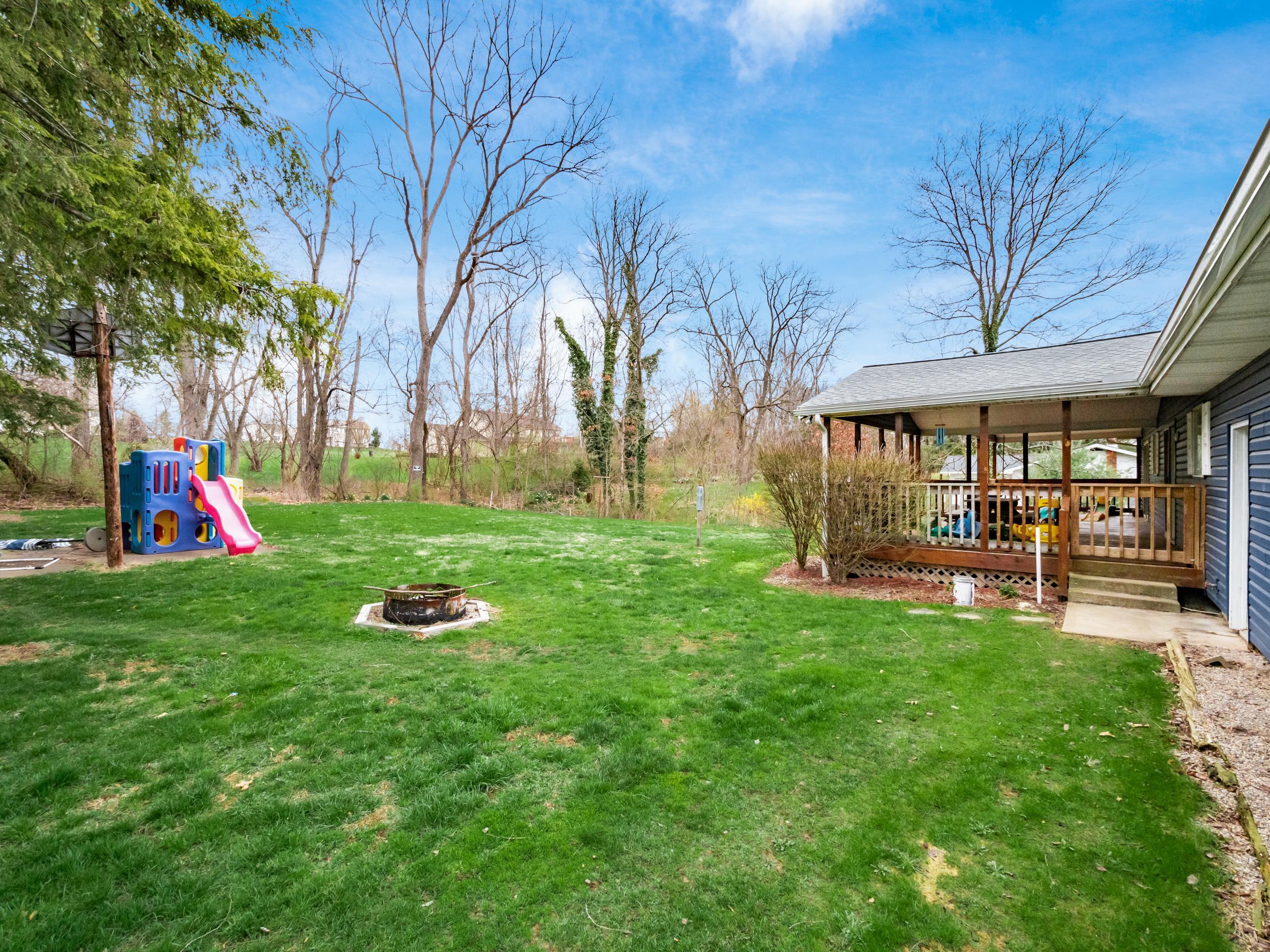 2765 N Lawndale Place, Zanesville, Ohio image 29