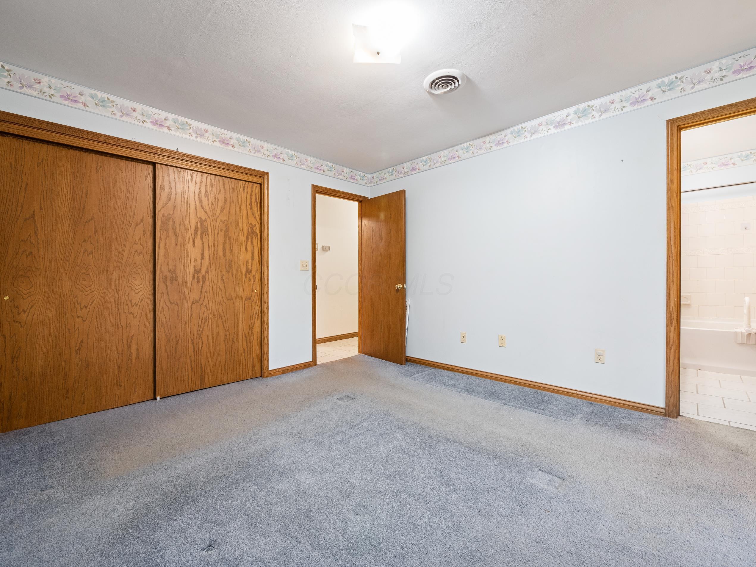 2765 N Lawndale Place, Zanesville, Ohio image 11